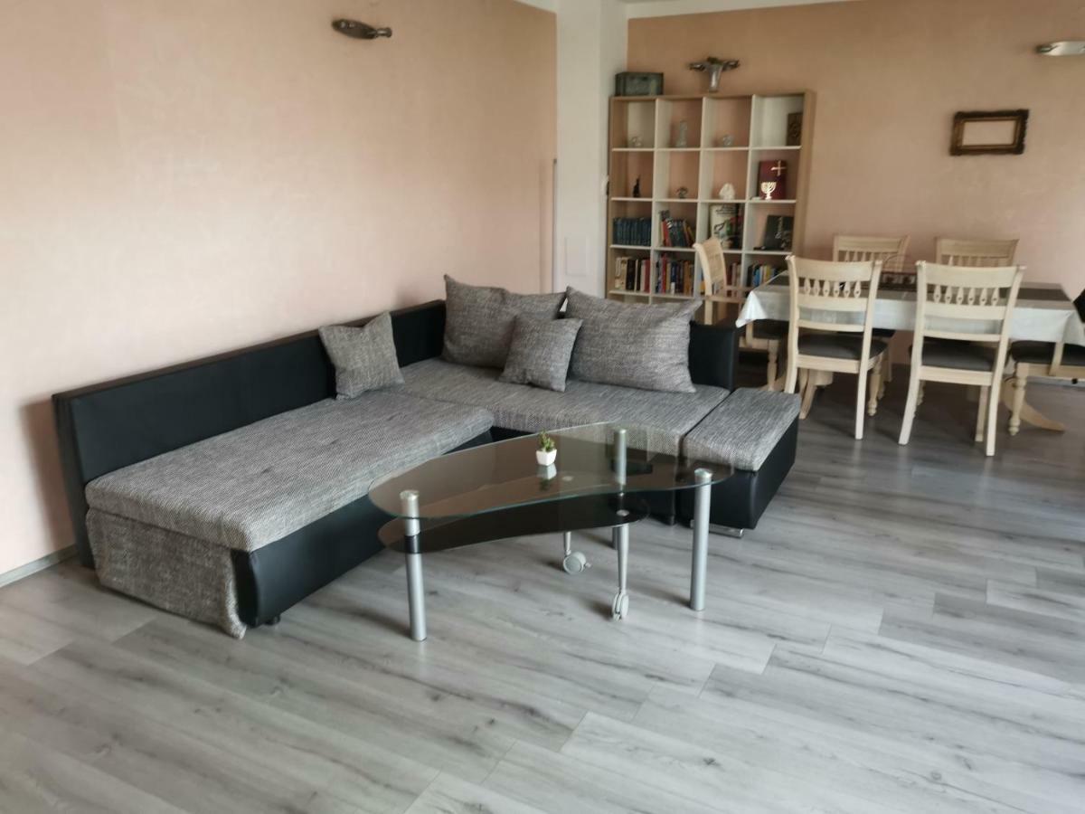 Apartment Old Town プーラ エクステリア 写真